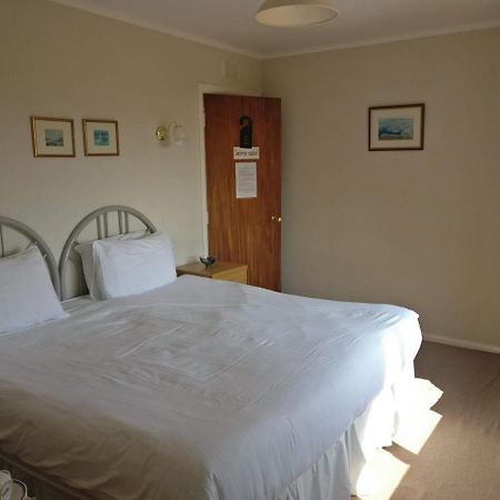 Loch Roag Guest House Breasclete Екстериор снимка