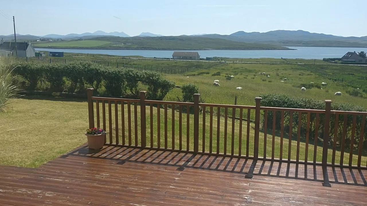 Loch Roag Guest House Breasclete Екстериор снимка